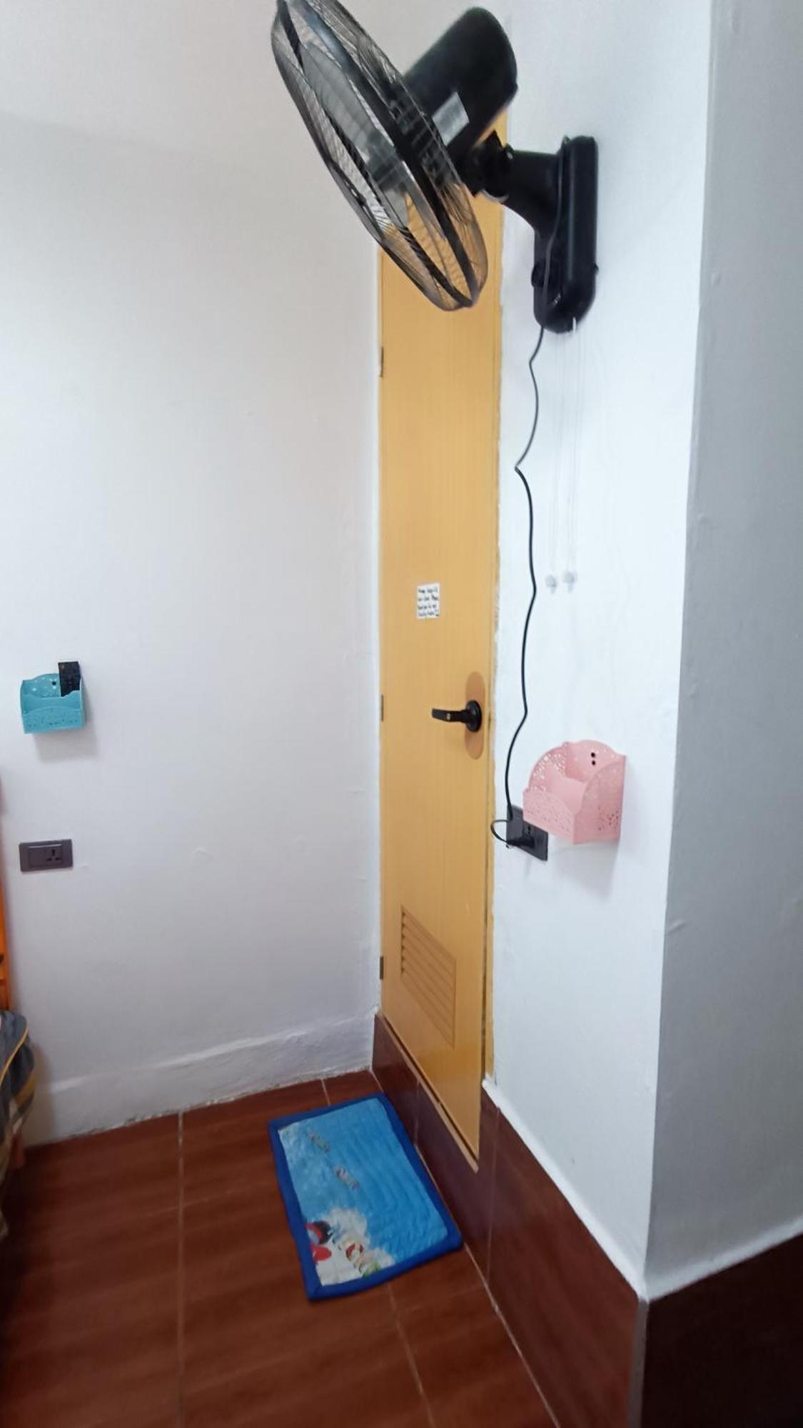 Mj Home Manila Bagian luar foto